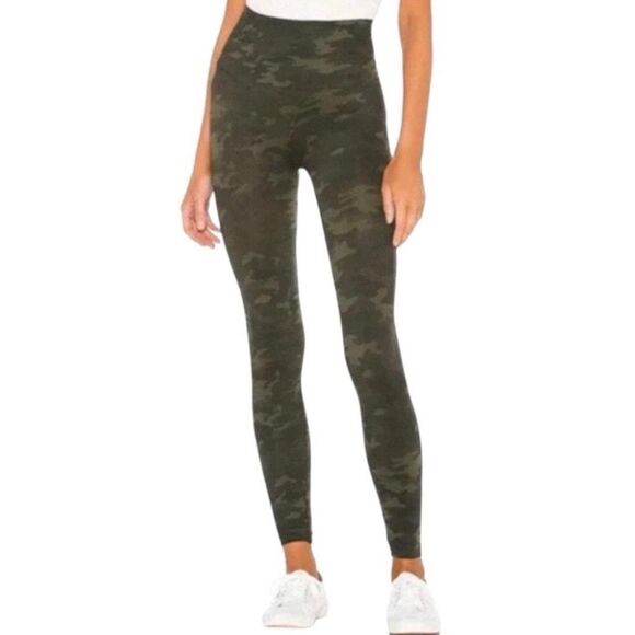 Spanx camo leggings - Picture 4 of 11